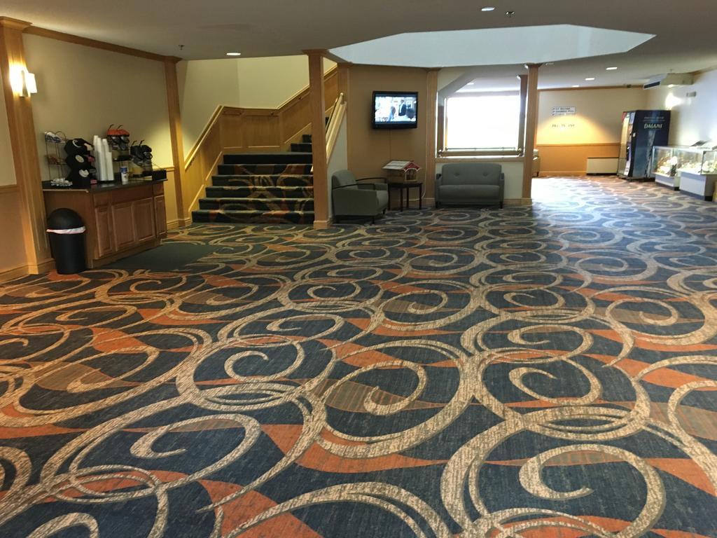 לנצ'סטר Cabot Inn & Suites מראה חיצוני תמונה