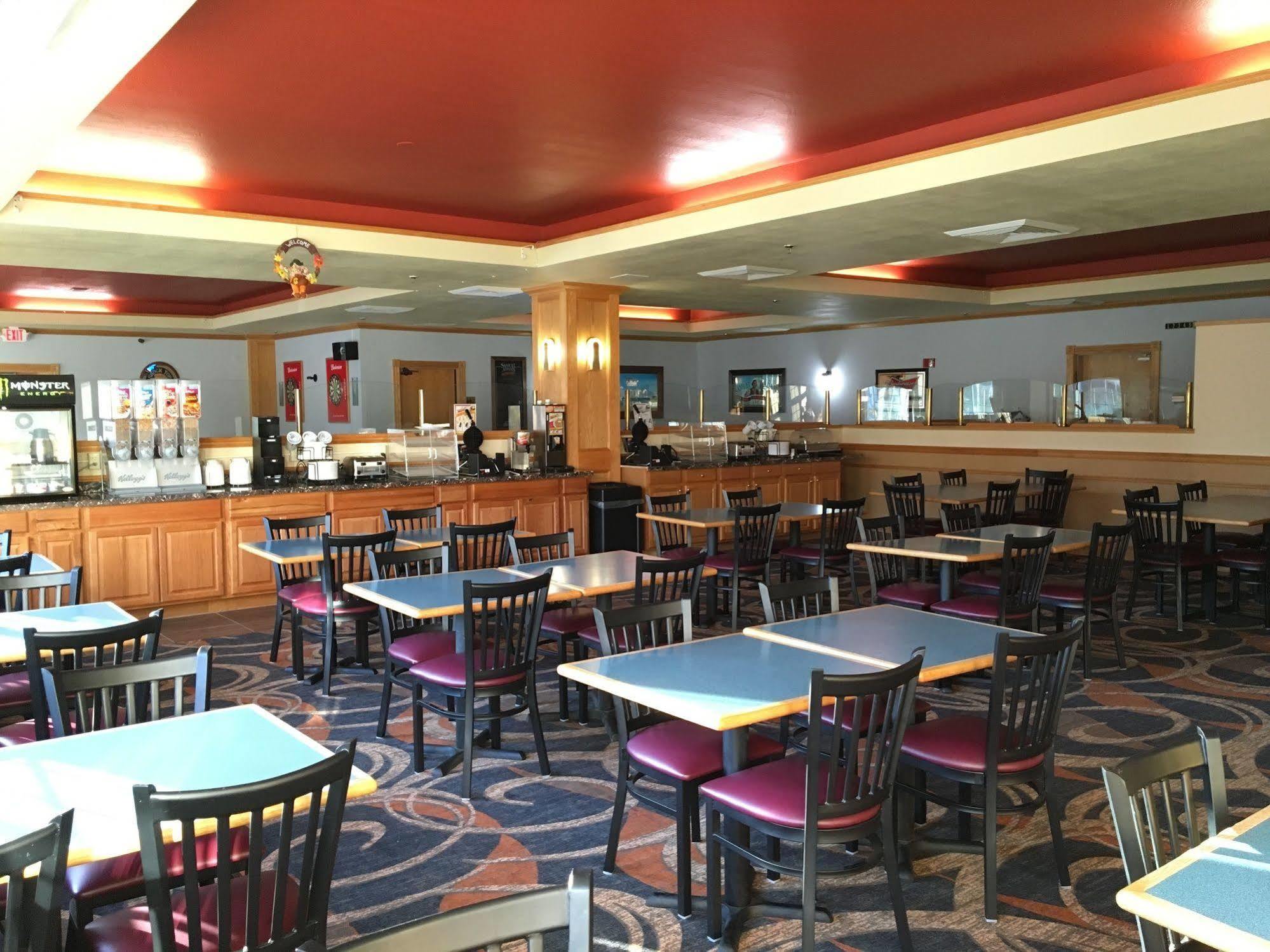 לנצ'סטר Cabot Inn & Suites מראה חיצוני תמונה